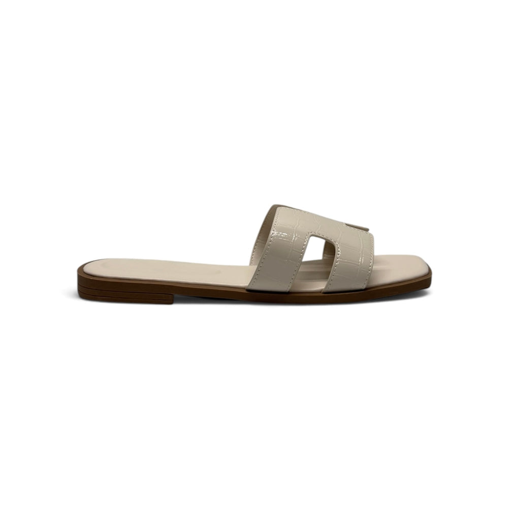 Ivory/croc