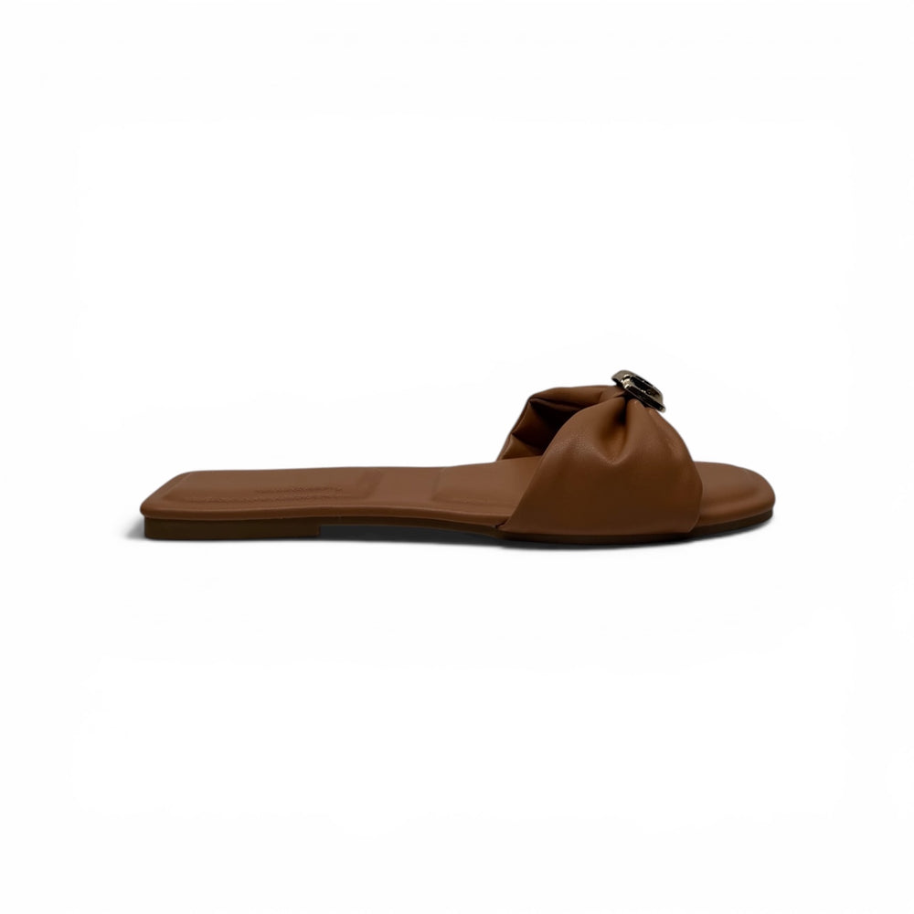 Tan